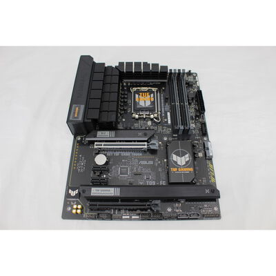 中古  _ASUS TUF GAMING B760-PLUS WIFI D4 (B760 1700 ATX DDR4) 167474 