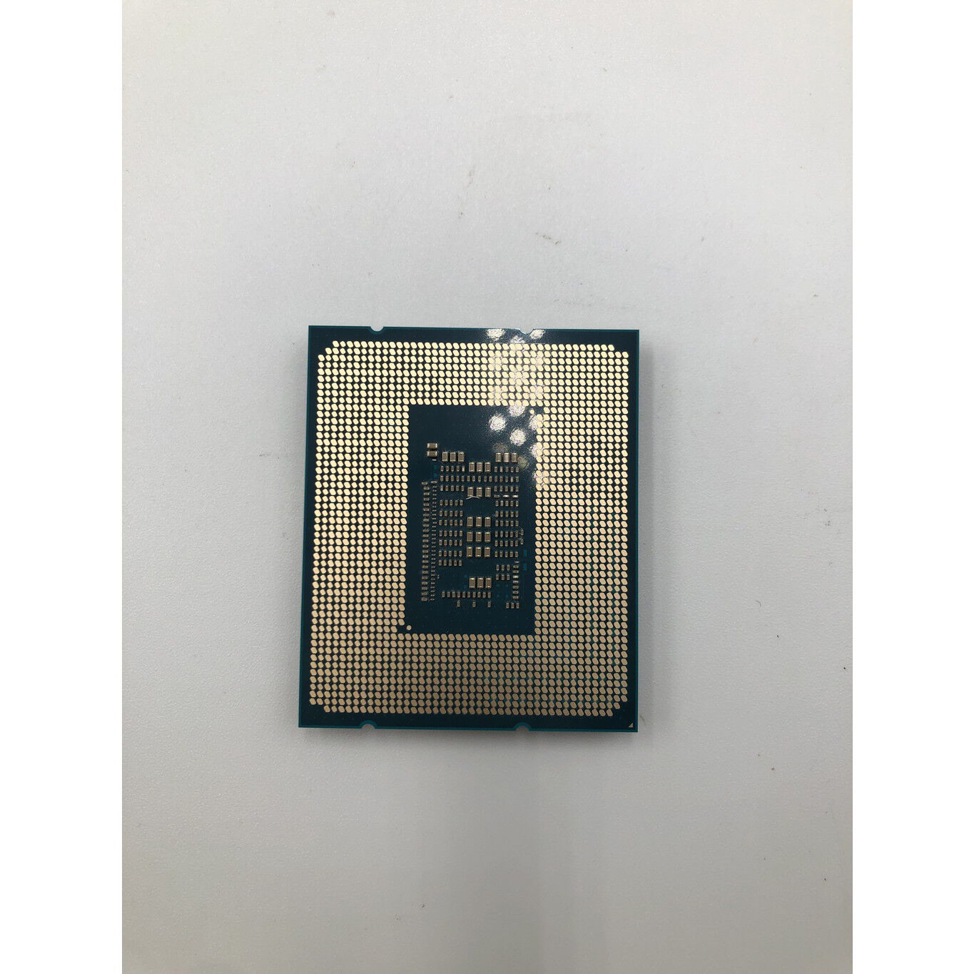中古 INTEL Core i5 12400F (1700/2.5G/18M/C6/T12) 148615 （382560