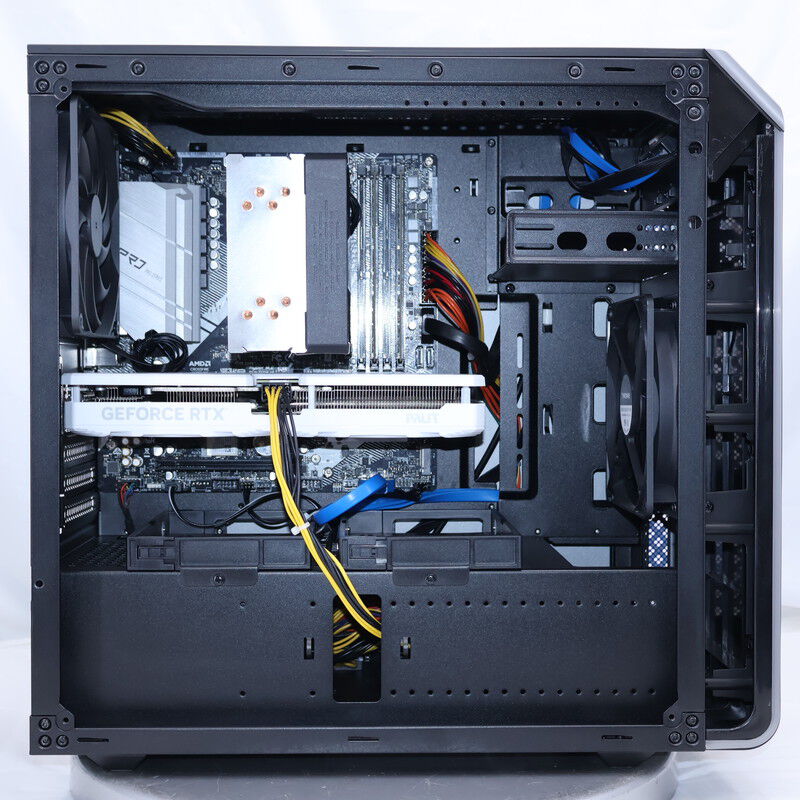 中古 THIRDWAVE GALLERIA SKM(AMD Ryzen 7 5700X/16GB DDR4 (PC4