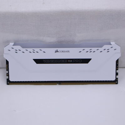【通販センター】中古  PC4-25600 8GB デスクトップ用(DDR4-3200) 140727 