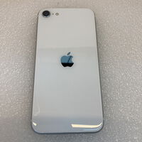 中古  【au】Apple iPhoneSE 4.7インチ (第2世代/2020) 64GB (ホワイト) MHGQ3J/A 新パッケージ版 146172 