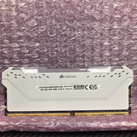 中古  Corsair CMW32GX4M2E3200C16W(DDR4 PC4-25600 16GB) 5070002113 