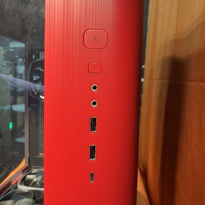 【なんば店】中古  MONTECH KING 95 PRO (Red)(ATX ｶﾞﾗｽ RD) 3280021764 