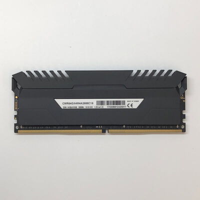 【津ラッツ店】中古  PC4-21300 16GB デスクトップ用(DDR4-2666) 135638 