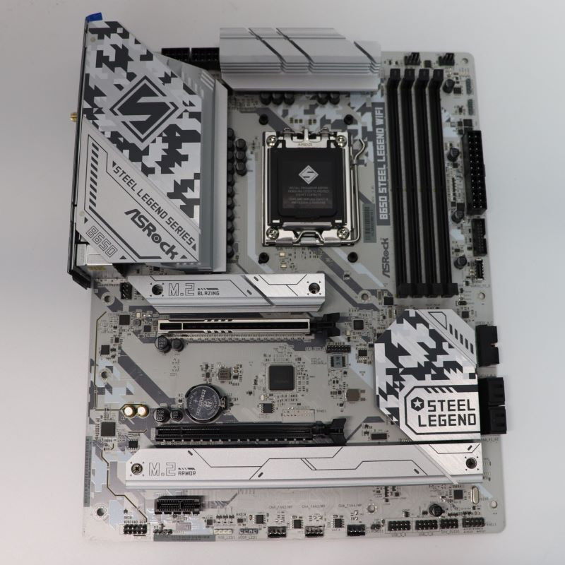 ASROCK B650 STEEL LEGEND WiFi 中古 中古 ASRock B650 Steel Legend WiFi (B650 AM5 ATX) 3210013972