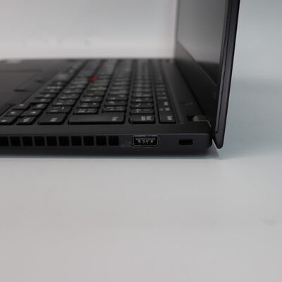 【札幌店】中古  LENOVO ThinkPad X13 (AMD Ryzen 5 Pro 4650U 2.10GHz/32GB/SSD256GB/-/オンボード/13.3/1920x1080/Wi-Fi/WEBCAM/W11H) 185591 