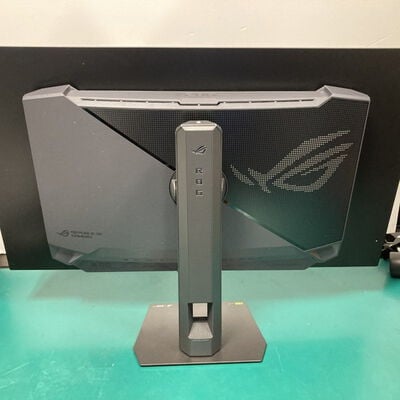 【富山本郷店】中古  ASUS XG32UCWMG (31.5"W WOLED 4K 240Hz/FHD 480Hz) 4760001507 
