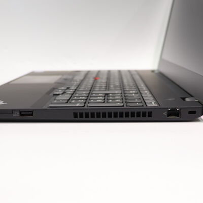 【札幌店】中古  Lenovo ThinkPad P15s Gen2(i7-1165G7/16GB/SSD256GB/なし/T500 4GB/15.6inch/1920*1080/W11P) 3210016246 