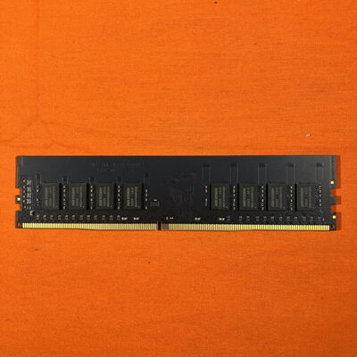 【なんば店】中古  PC4-21300 16GB デスクトップ用 135638 