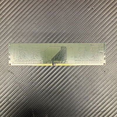 【富士青葉店】中古  PC4-25600 8GB デスクトップ用(DDR4-3200) 140727 