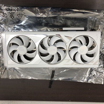【福山ココローズ店】中古  ASUS ROG-STRIX-RTX4080S-O16G-WHITE (RTX4080 SUPER 16GB) 164261 