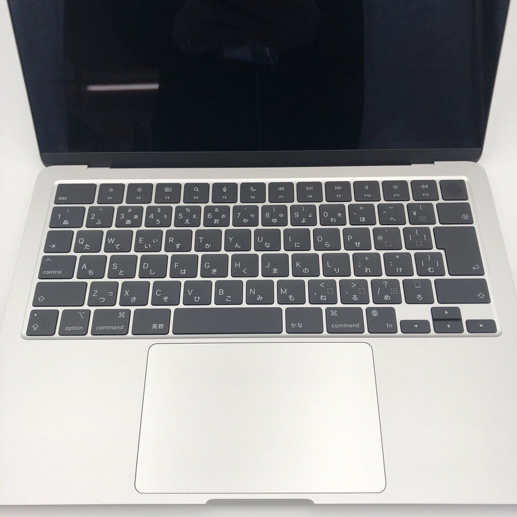 中古 MacBook Air 13インチ(M3/2024) シルバー M3(CPU:8C/GPU:10C)/16G
