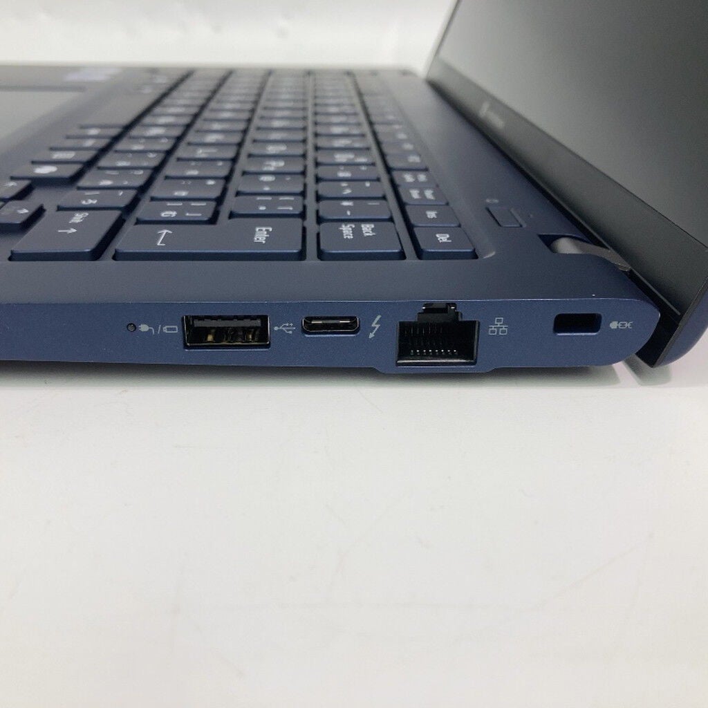 中古 dynabook XCX94/YLE(Ultra 7 258V/32GB/SSD512GB/W11H