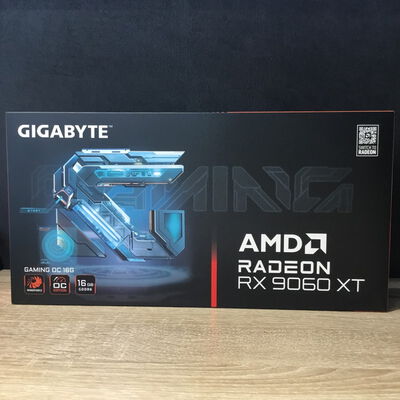 【松山環状枝松店】中古  GIGABYTE GV-R9060XTGAMING OC-16GD (RX9060XT 16G) 4560001529 
