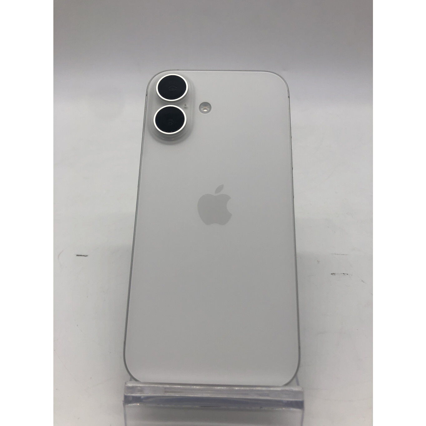 中古 【国内版SIMフリー】Apple iPhone16 128GB ホワイト MYDR3J/A