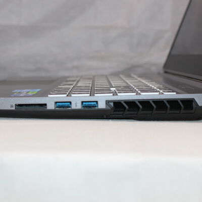 【広島店】中古  THIRDWAVE GALLERIA RL7C-R46-5N 183847 