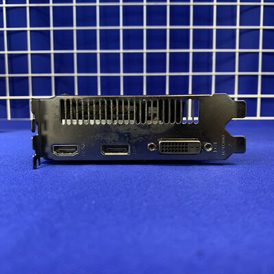 【横浜駅前店】中古  ZOTAC ZT-T16520N-10B Geforce GTX1650 4GB 3400008786 