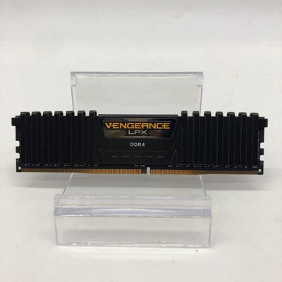 【郡山安積店】中古  CMK16GX4M2E3200C16 [DDR4 PC4-25600 8GB] 4640002826 