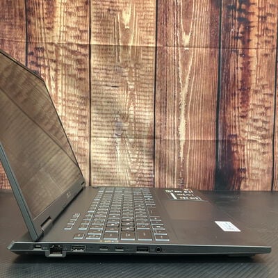 【富士青葉店】中古  ASUSTUF　GAMIING　A16(Ryzen 7 260/32GB/SSD1TB/RTX5070/W11H) 5070002011 