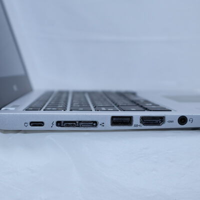 【通販センター】中古  NEC VersaPro タイプVB PC-VKM17BZC3 (Core i5 8350U/8GB/SSD256GB/-/オンボード/12.5/1366x768/Wi-Fi/WEBCAM/W11H64 MAR) 186060 