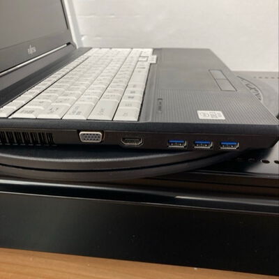 【堺七道店】中古  LIFE BOOK FMVA8204SP(i3-10110U/8GB/SSD240GB/15.6ｲﾝﾁ/1366*768/W10P) 4660001361 