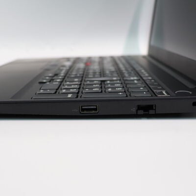 【札幌店】中古  LENOVO E15 Gen2 MSO 指紋認証あり (Intel Core i5 1135G7 2.4GHz/8GB/SSD256GB/-/オンボード/15.6/1920x1080/GbE/Wi-Fi/WEBCAM/W11P/Microsoft Office Home and Business 2024) 188493 