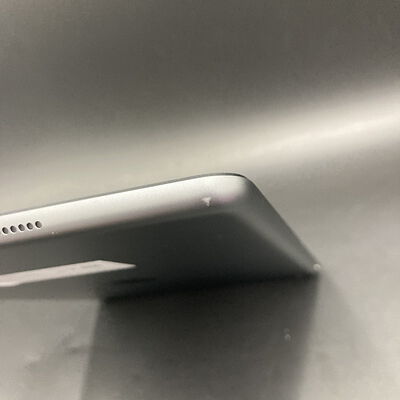 【熊本浜線店】中古  Apple iPad 10.2インチ (第8世代/2020) Wi-Fi 32GB スペースグレイ MYL92J/A 143620 