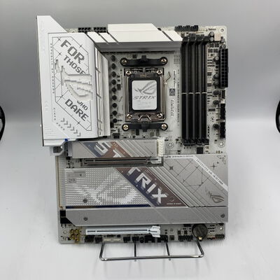 【座間相武台】中古  ASUS ROG STRIX X870-A GAMING WIFI(X870 AM5 ATX) 172204 