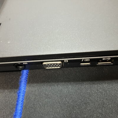 【大宮店】中古  FUJITSU LIFEBOOK U7410 (INTEL Core i5 10310U 1.7GHz/16GB/SSD256GB/-/オンボード/14/1366x768/Wi-Fi/WEBCAM/W11H64) 180534 