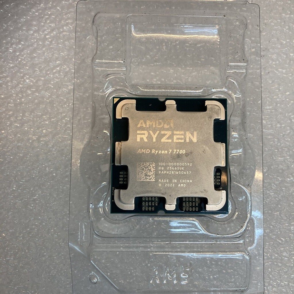 中古 AMD Ryzen 7 7700 (AM5/3.8GHz/40M/C8/T16/65W) 1460024624