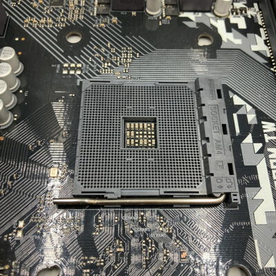 【熊本浜線店】中古  ASRock A520M TW(A520 AM4 DDR4 mATX) 5370001297 