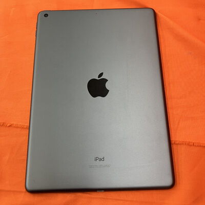 【なんば店】中古  Apple iPad 10.2インチ (第8世代/2020) Wi-Fi 32GB スペースグレイ MYL92J/A 143620【在庫処分!】 