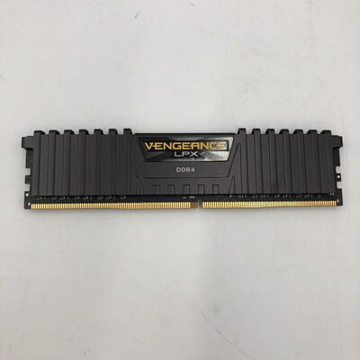 【福井日之出店】中古  PC4-21300 8GB デスクトップ用(DDR4-2666) 126165 