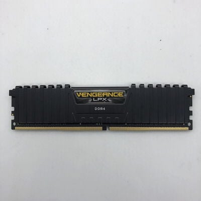 【宇都宮鶴田店】中古  PC4-21300 16GB デスクトップ用(DDR4-2666) 135638 