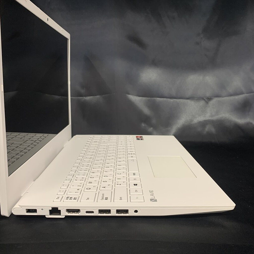 中古 NEC LAVIE PC-N1565AAW-N（Ryzen 7 4700U/8GB/SSD512GB/オン