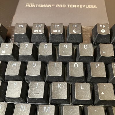 【富士青葉店】中古  Razer Huntsman V3 Pro Tenkeyless JP RZ03-04981300-R3J1 5070001451 