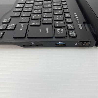 【秋葉原本店】中古  FUJITSU　LIFEBOOK　U9311/FX(i5-1135G7/8GB/SSD256GB/W11P) 3410016397 