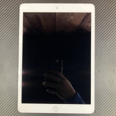 【富士青葉店】中古  Apple iPad 10.2インチ (第8世代/2020) Wi-Fi+Cellular 32GB シルバー 国内版SIMロックフリー MYMJ2J/A 143625 