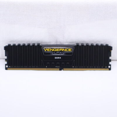 【通販センター】中古  PC4-25600 16GB デスクトップ用(DDR4-3200) 140728 