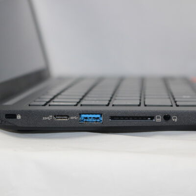 【通販センター】中古  THIRDWAVE raytrek A4-R(Intel Core i7 13700H/32GB/SSD512GB/なし/オンボード/14/1920x1200/Wi-Fi/W11H64 MAR) 188097 
