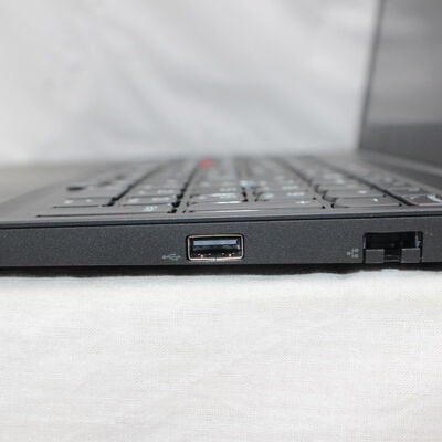 【通販センター】中古  Lenovo ThinkPad E15 Gen 1(Intel Core i5 10210U 1.60GHz/16GB DDR4/SSD512GB/-/オンボード/15.6/1920x1080/GbE/Wi-Fi/WEBCAM/W11H/VBT) 195547 