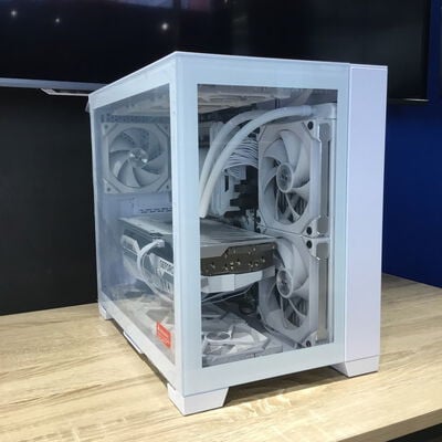 【松山環状枝松店】中古  自作PC (Corei7-13700K/32GB/SSD1TB/無し/RTX4070Ti 12GB/W11H) 4560001279 
