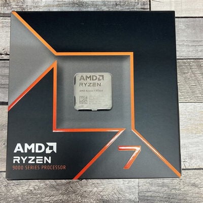 【広島店】中古  AMD Ryzen 7 9700X (AM5/3.8GHz/40M/C8/T16/65W) 169022 