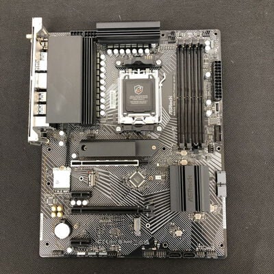 【長野稲里店】中古  ASRock B650 PG Lightning WiFi (B650 AM5 ATX DDR5) 5110001104 