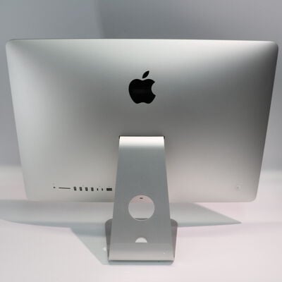 【札幌店】中古  iMac Retina4K 21.5-inch 2020 i3-3.6GHz 8GB 256GB AMD Radeon Pro 555X MHK23J/A 4860001027 