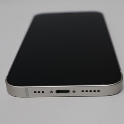 【札幌店】中古  【docomo】Apple iPhone12 6.1インチ 64GB (ホワイト) MGHP3J/A 143751 