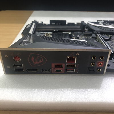 【甲府飯田店】中古  MSI MPG Z390 GAMING PRO CARBON (Z390 1151 ATX) 138851 