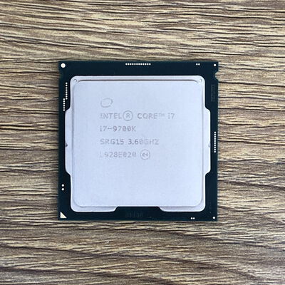 【津ラッツ店】中古  INTEL Core i7 9700K (1151/3.60GHz/12M/C8/T8) 138481 