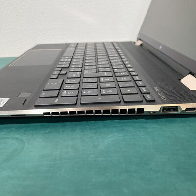 【浦添城間店(沖縄)】中古  HP Spectre x360(i7-10750H/16GB/SSD1TB/GTX1650Ti/W10P) 4780001393 