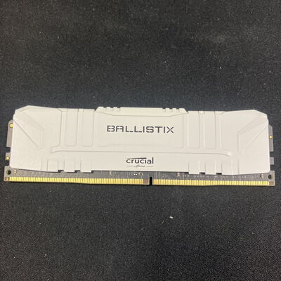 【大宮店】中古  PC4-25600 16GB デスクトップ用(DDR4-3200) 140728 